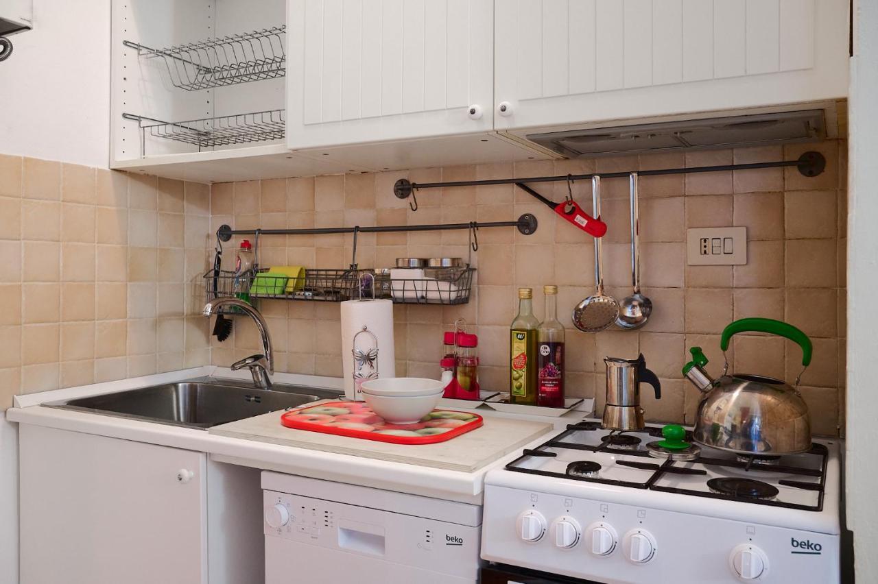 Xenia Apartments - Elegant Flat In The Center Of Milano Esterno foto